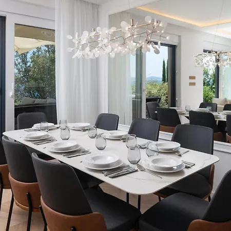 Luxurious In Kožino
