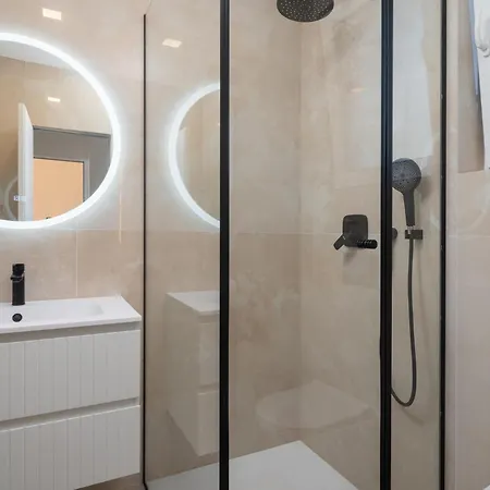 Luxurious In * Kožino