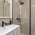 Holiday home Luxurious In